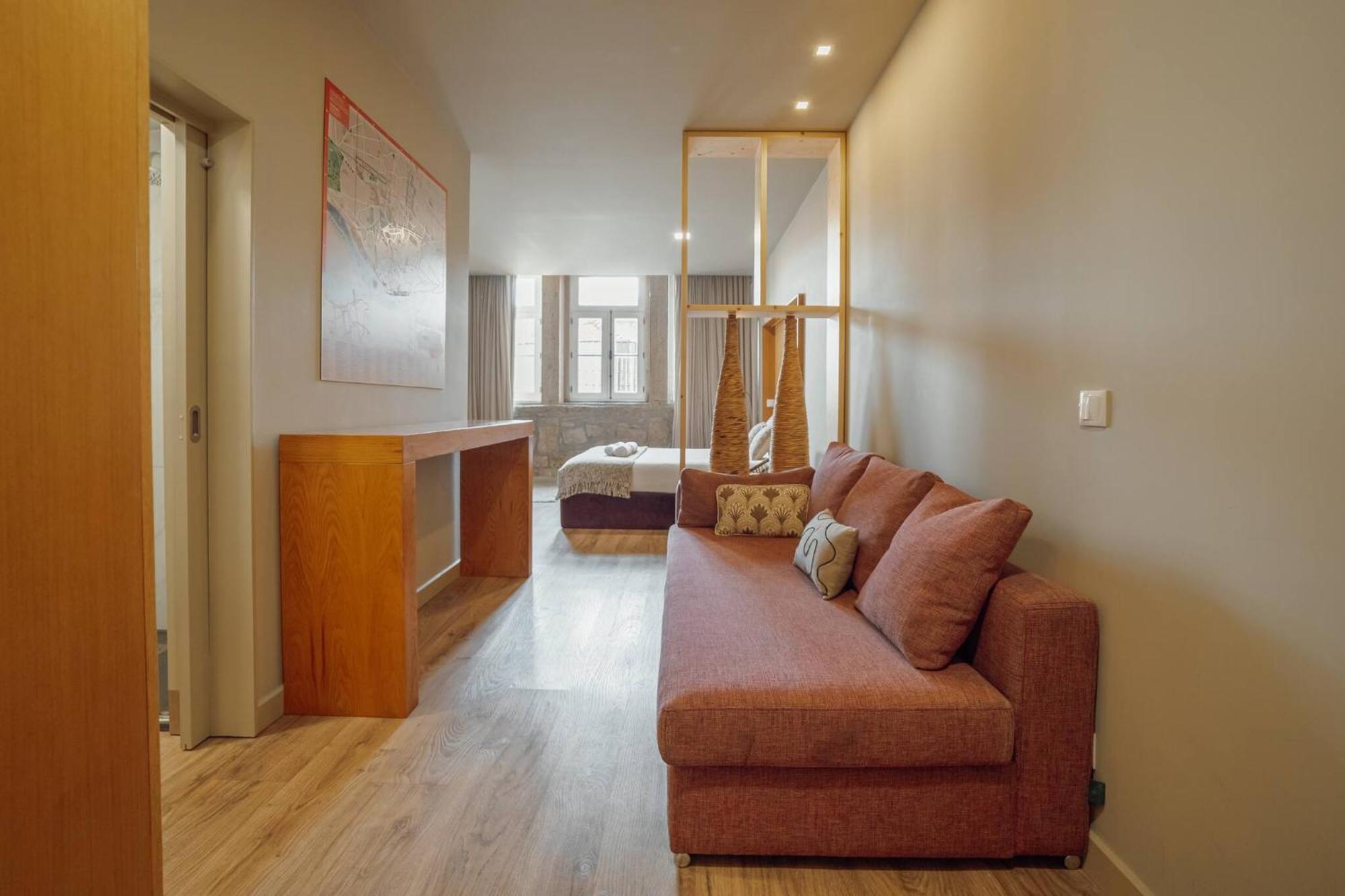 Apartment Flores Deluxe By Hosty Porto